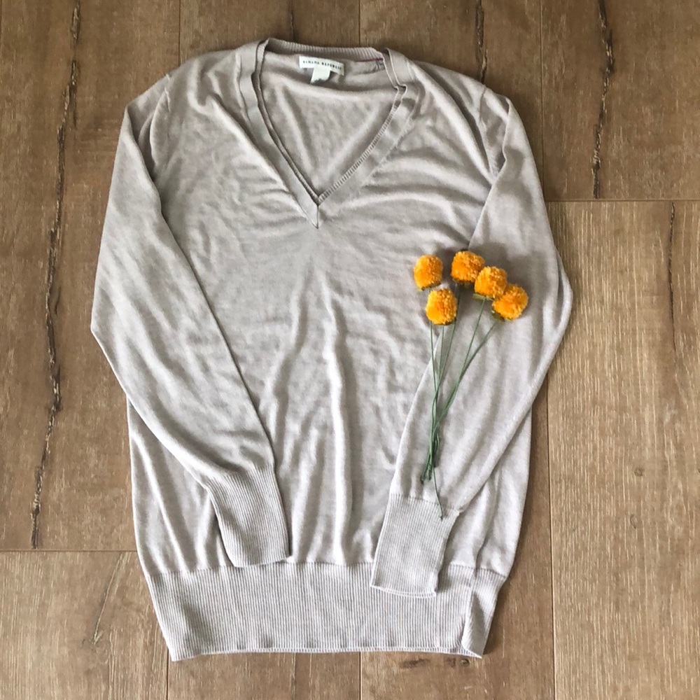 Silk blend lightweight sweater